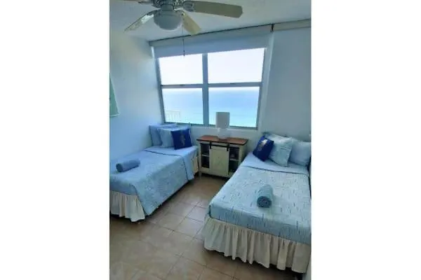 Διαμέρισμα Luxury Beachfront Condo With Pool And Beachview Balcony Σαν Χουάν